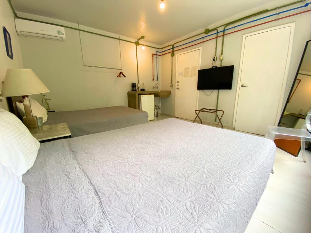 Vl Hotel Boutique Consulado Chapu Guadalajara Bagian luar foto